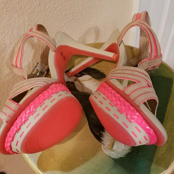 Gianni Bini heals NWOT - Picture 6 of 7